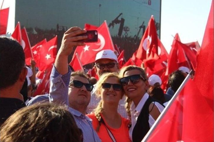 Çanakkale’de Demokrasi Ve Şehitler Mitingi G3