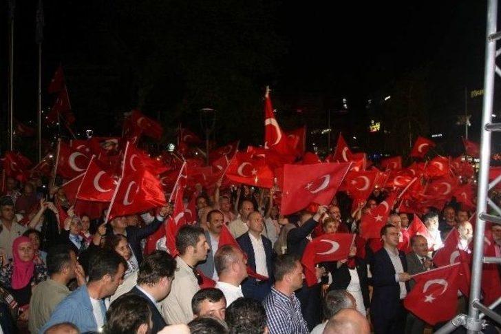 Trabzon’dan Yenikapı’yı İzlediler G2