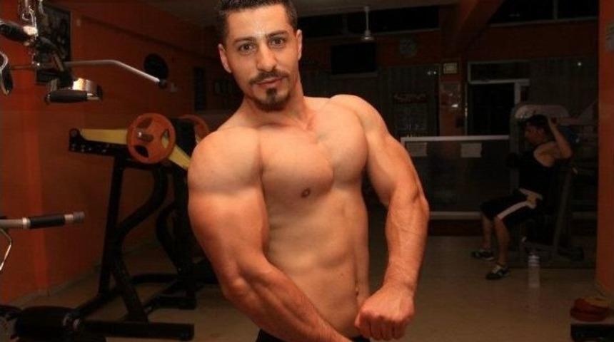 Milli Sporcu Aileler Arasında &Ccedil;ıkan Kavgada Hayatını Kaybetti