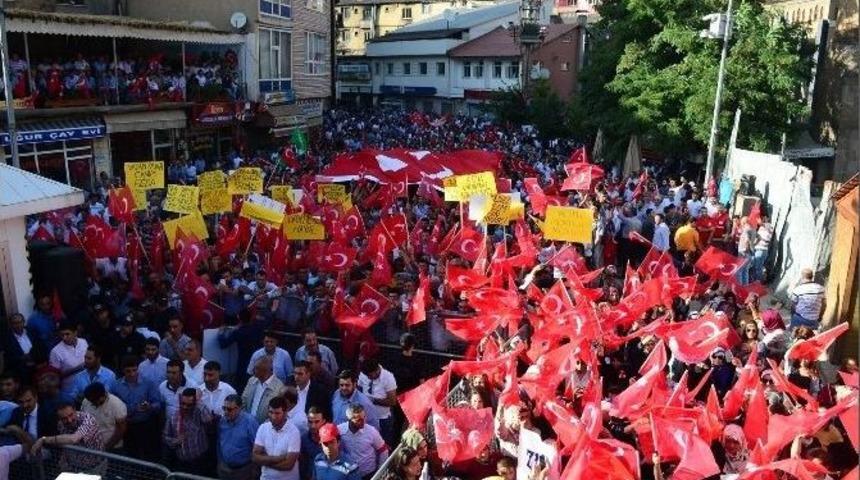 Bitlis&rsquo;te B&uuml;y&uuml;k Demokrasi Mitingi D&uuml;zenlendi