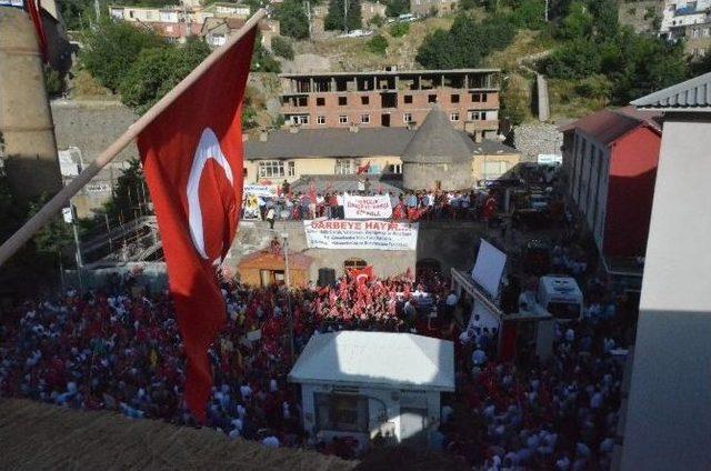 Tatvan Halkından Demokrasi Ve Şehitler Mitingi’ne Destek