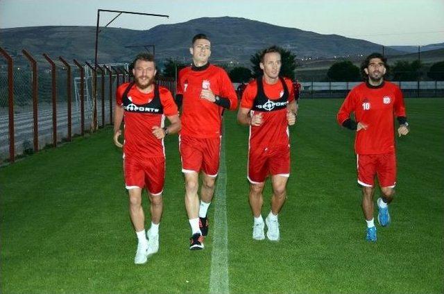 Sivasspor, Boluspor Maçının Hazırlıklarını Sürdürüyor