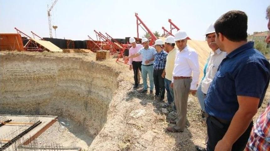 Başkan &Ouml;zaltun, Toki İnşaatında İncelemelerde Bulundu