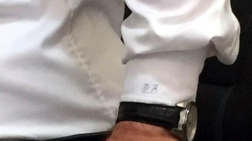 &Uuml;mit &Ouml;zdağ&rsquo;ın G&ouml;mleğinde Dikkat &Ccedil;eken Detay