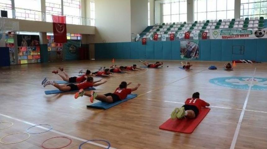 Büyükşehir’in Sultanları Sahaya İndi