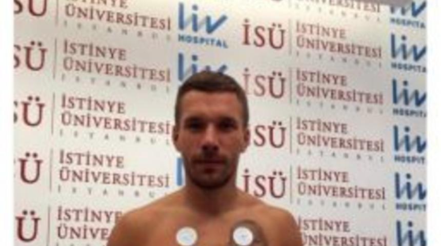 Galatasaray&rsquo;da Lukas Podolski Sağlık Kontrol&uuml;nden Ge&ccedil;ti