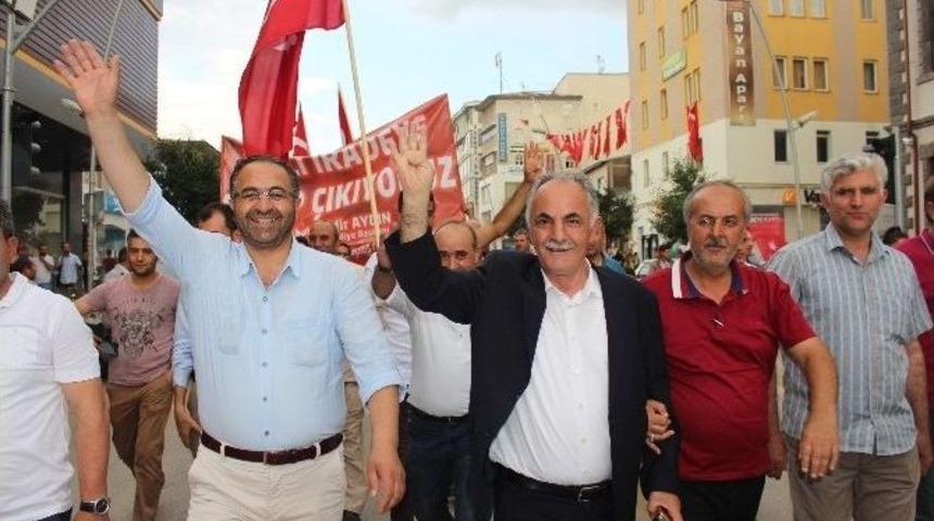 Horasan 400 Ara&ccedil;lık Konvoy İle Katıldı