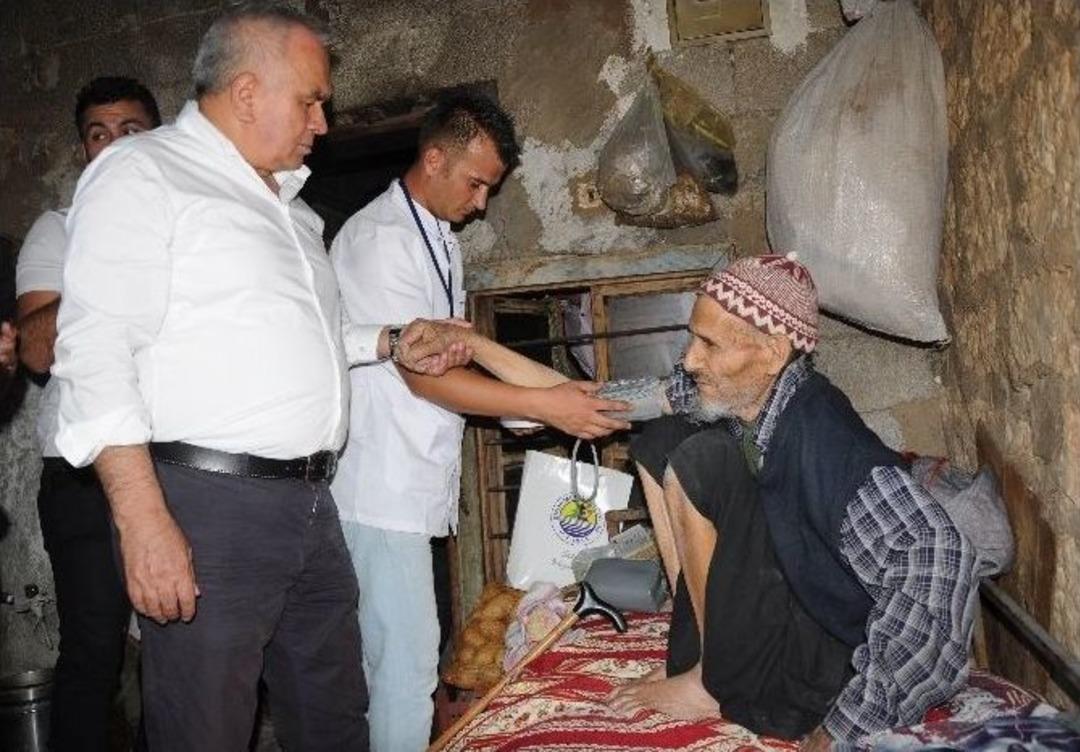 Yaşlılar &rsquo;limon &Ccedil;i&ccedil;eği&rsquo; İle Yalnız Değil