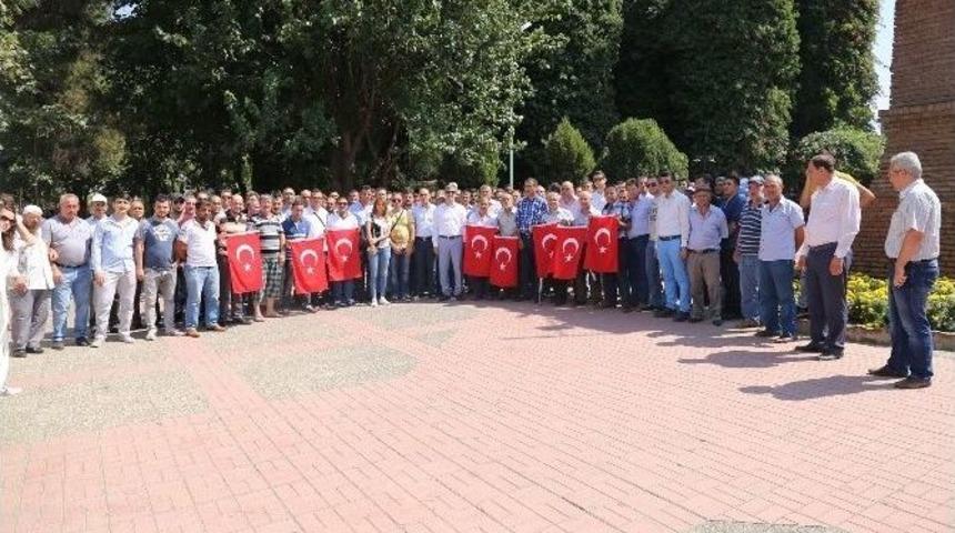 Turgutlu Demokrasi Ve Şehitler Mitinginde Tek Y&uuml;rek Oldu