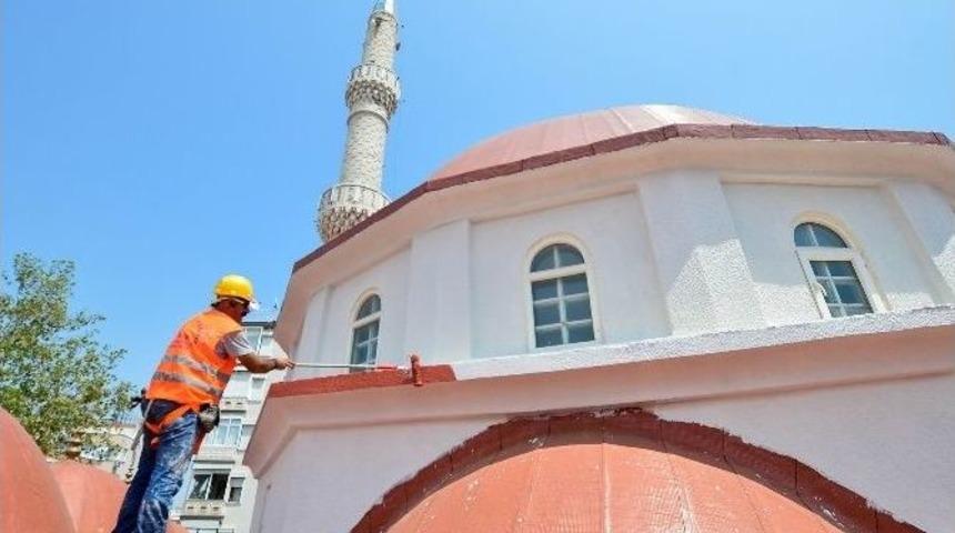 Muratpaşa&rsquo;da Camilerin Eksiklikleri Giderildi