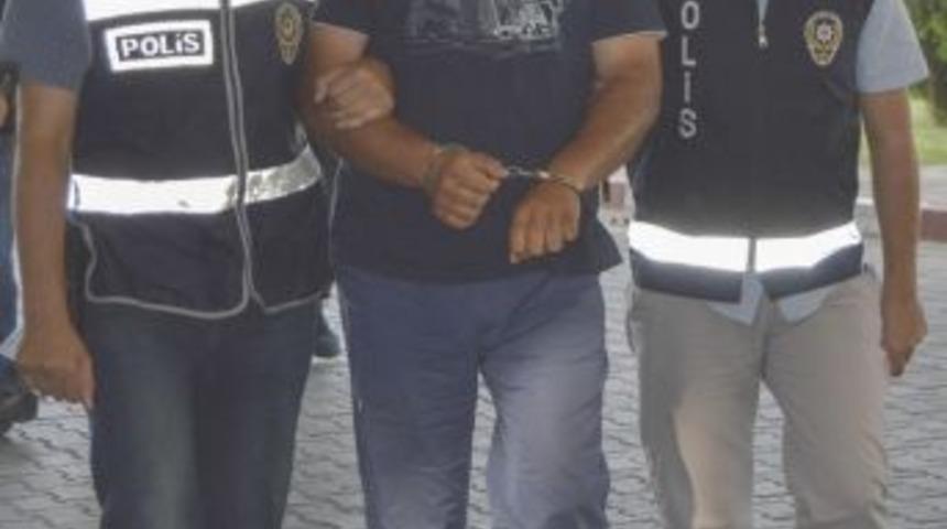 Fet&ouml;&rsquo;n&uuml;n &Uuml;st D&uuml;zey İmamı Uşak Polisini Atlattı, İzmir Polisinden Ka&ccedil;amadı