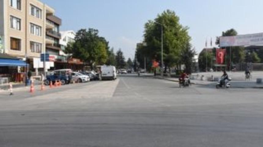 Mehmet Akif Caddesi &Ccedil;ift Y&ouml;ne A&ccedil;ılıyor