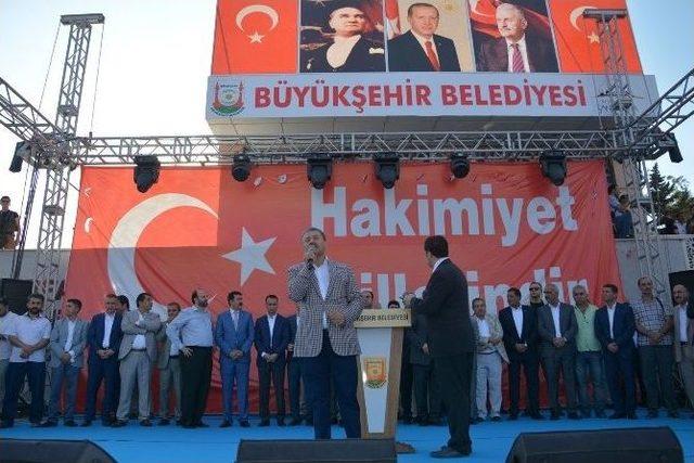 Belediye Başkanı Tarihi Mitingde Konuştu