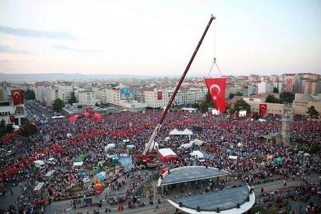 Melikgazi Belediye Başkanı Memduh Büyükkılıç: