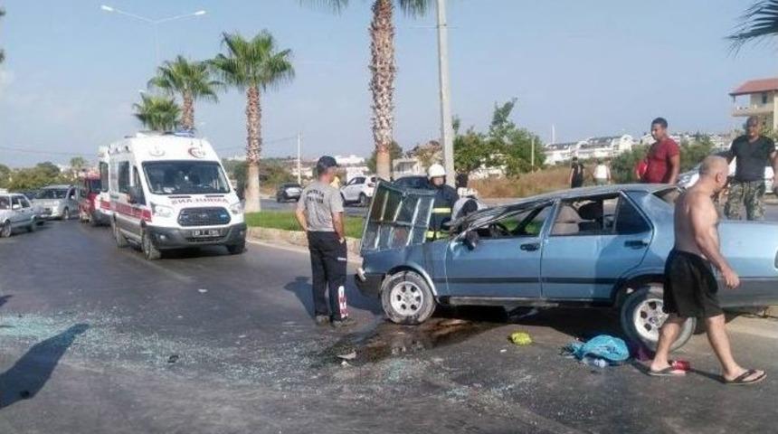Antalya&rsquo;da Kaza: 2 Yaralı