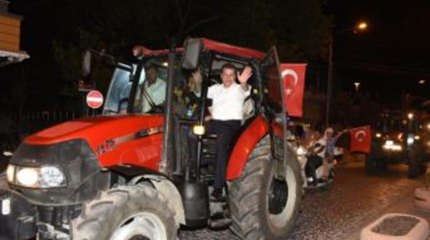 Kurtdereli G&uuml;reşlerine Kırmızı Dipli Mumla Davet