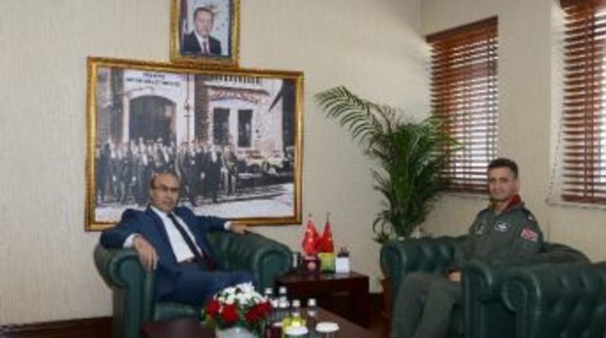 İncirlik 10. Tanker &Uuml;s Komutanı İsmail G&uuml;naydın, Vali Demirtaş&rsquo;ı Ziyaret Etti