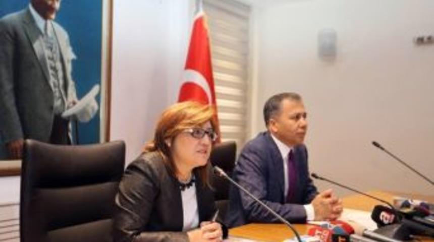 Kayyum Atanan Royal Halı Gaziantep Basketbol Kul&uuml;b&uuml; Ligde Ve Avrupa&rsquo;da Yoluna Devam Edecek