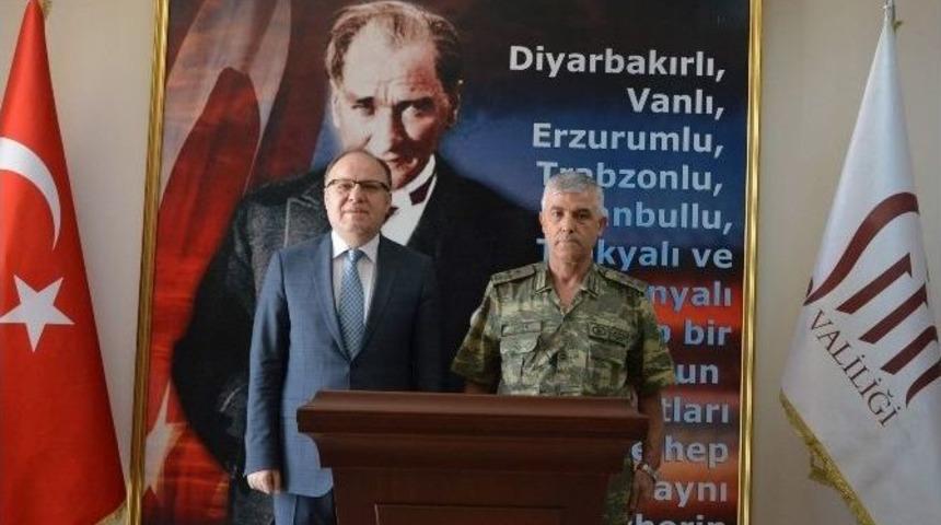 Korgeneral &Ccedil;etin, Siirt Valisi Tutulmaz&rsquo;ı Ziyaret Etti