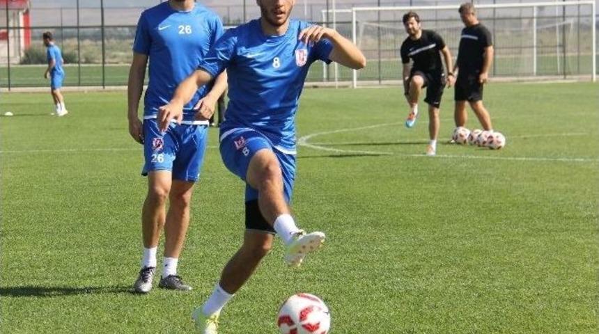 Balıkesirspor&rsquo;un, Afyonkarahisar&rsquo;daki Kamp &Ccedil;alışmaları Devam Ediyor