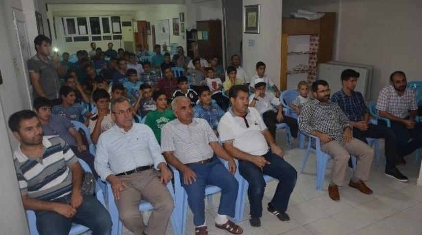 Kahta İl&ccedil;esinde Seyyid Kutub Anıldı