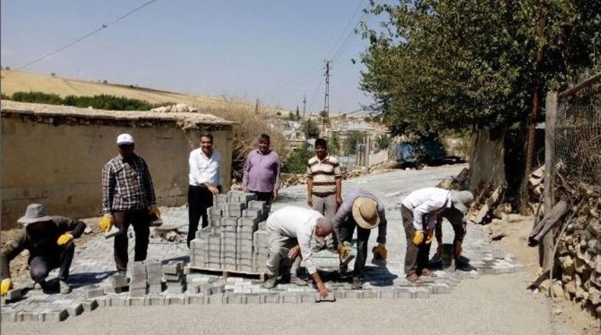 K&ouml;yler Kilitli Parke Taşla G&uuml;zelleşiyor