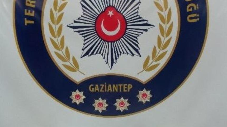 T&uuml;rkiye&rsquo;nin İlk 500&rsquo;&uuml; Arasına Giren Firmanın Sahibi, Oğlu Ve M&uuml;d&uuml;r&uuml; Tutuklandı