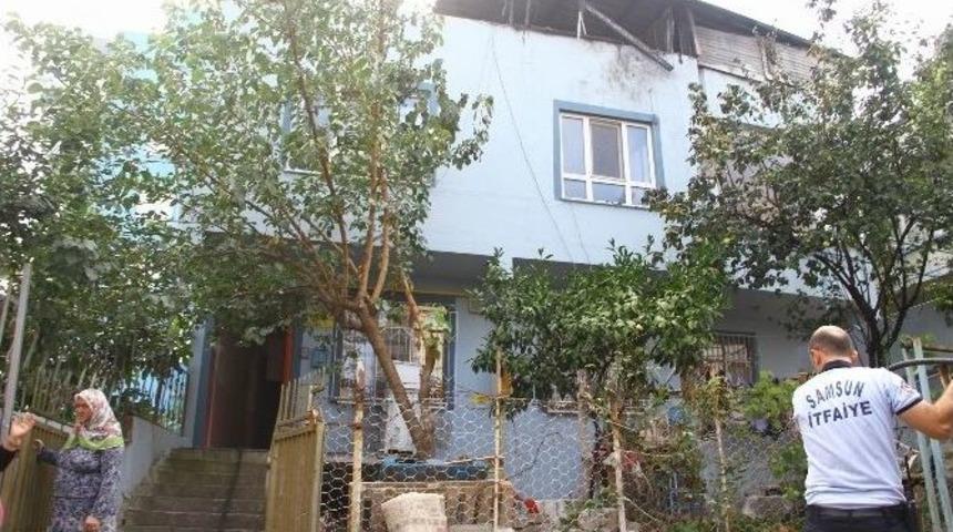 Samsun&rsquo;da &Ccedil;atı Yangını Korkuttu