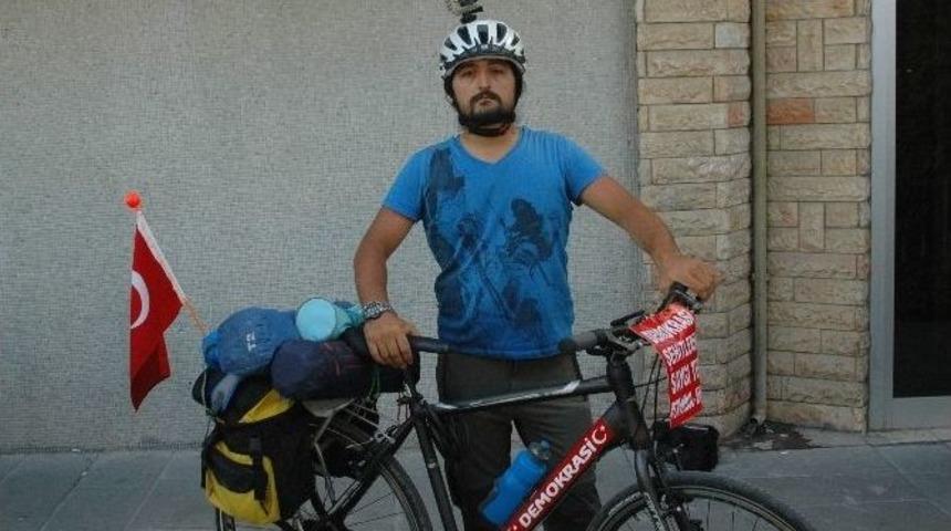 İstanbul&rsquo;dan Ankara&rsquo;ya Demokrasi Turu