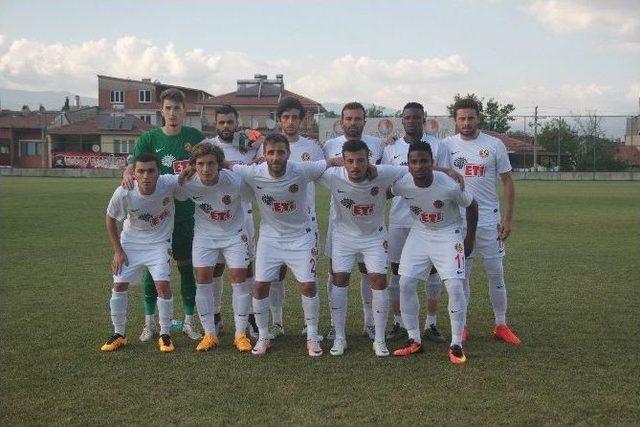 Eskişehirspor Hazırlık Maçında İnegölspor’u Yendi