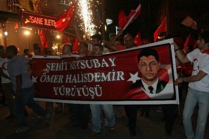 Kilis’te Şehit Astsubay Ömer Halisdemir’e Saygı Yürüyüşü G1