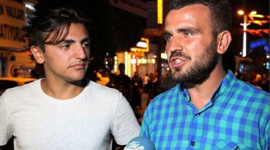 (&ouml;zel Haber) Yenikapı&rsquo;daki &rsquo;demokrasi Ve Şehitler Mitingi&rsquo;ne Katılmak İ&ccedil;in 4 Saat Kula&ccedil; Attılar