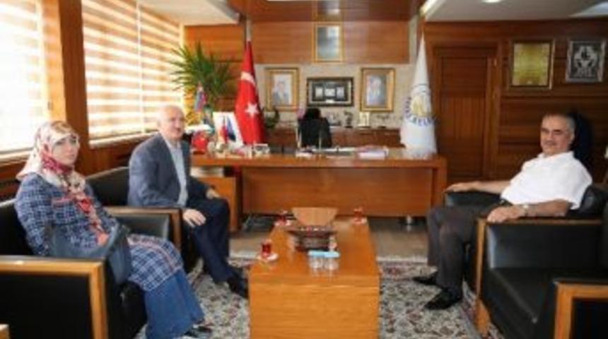 Merkez Valisi Barut&rsquo;tan, Belediye Başkanı Aydın&rsquo;a Ziyaret