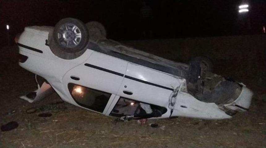 Selendi&rsquo;de Trafik Kazası: 2 Yaralı