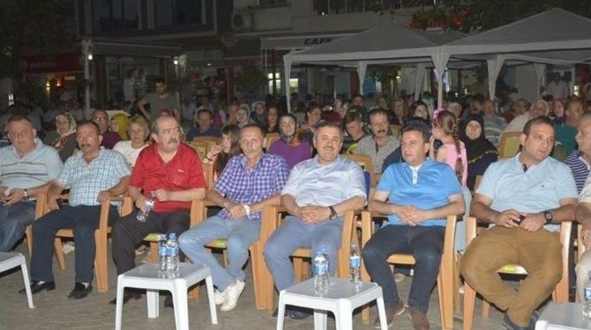 Anlayan: &ldquo;d&uuml;nya T&uuml;rkiye&rsquo;nin Tek Yumruk Olduğunu G&ouml;rd&uuml;&rdquo;