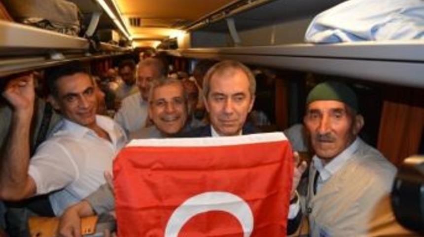 Iğdır&rsquo;da Hacı Adayları Kutsal Topraklara Uğurlandı