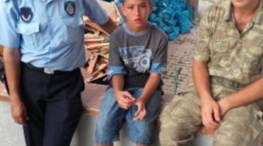 3 G&uuml;n &Ouml;nce Evden Ka&ccedil;an &Ccedil;ocuğu Zabıta Ekipleri Buldu