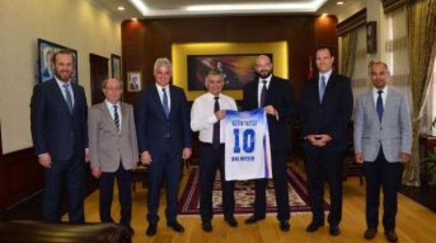 Best&rsquo;ten Vali Yazıcı&rsquo;ya 10 Numaralı Forma