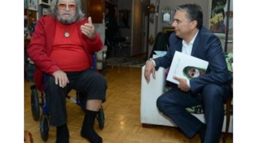 Muratpaşa Belediyesi Sanat&ccedil;ı Otyam&rsquo;ı Baraklar Ve Bozlaklarla Anacak