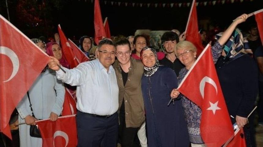 Demokrasi, Milli İradeye Saygı Ve Kardeşlik N&ouml;beti Devam Ediyor