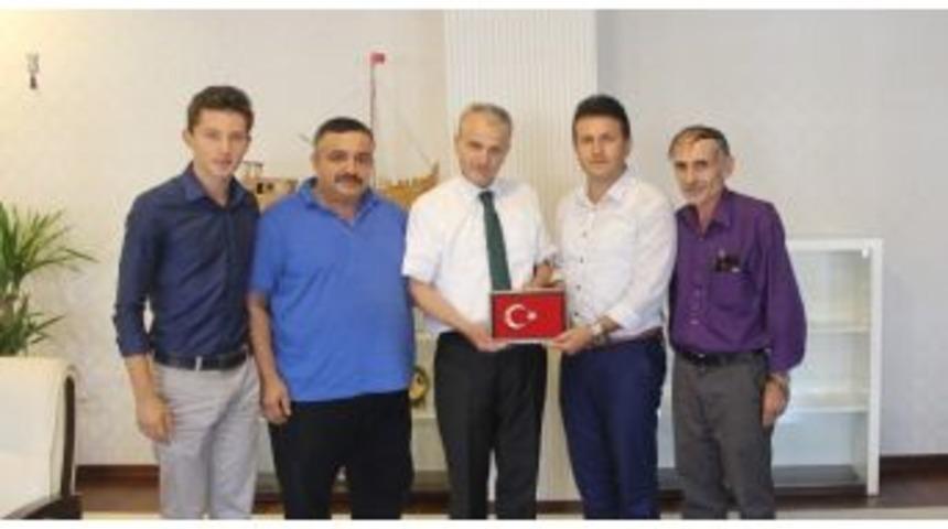 Gazetecilerden Vali Dirim&rsquo;e Ziyaret