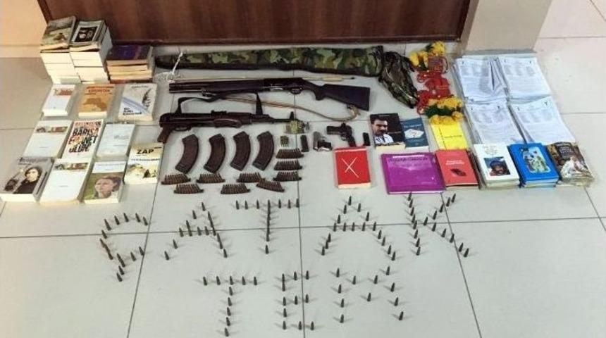 &Ccedil;atak Belediye Eş Başkan Yardımcısı Babur G&ouml;zaltına Alındı