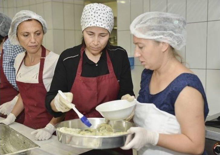 “maltepe’nin Mutfağı” Kadınlara Emanet G4