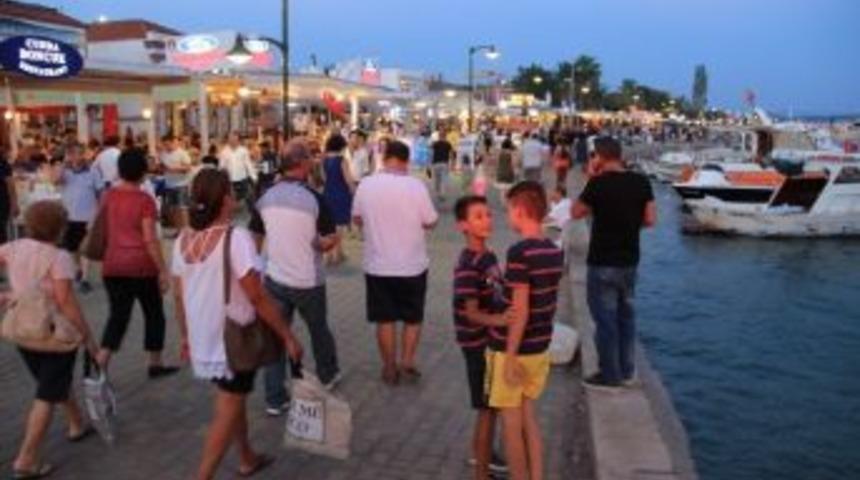 İzin Yasağı Kalktı, Turizmcinin Y&uuml;z&uuml; G&uuml;ld&uuml;