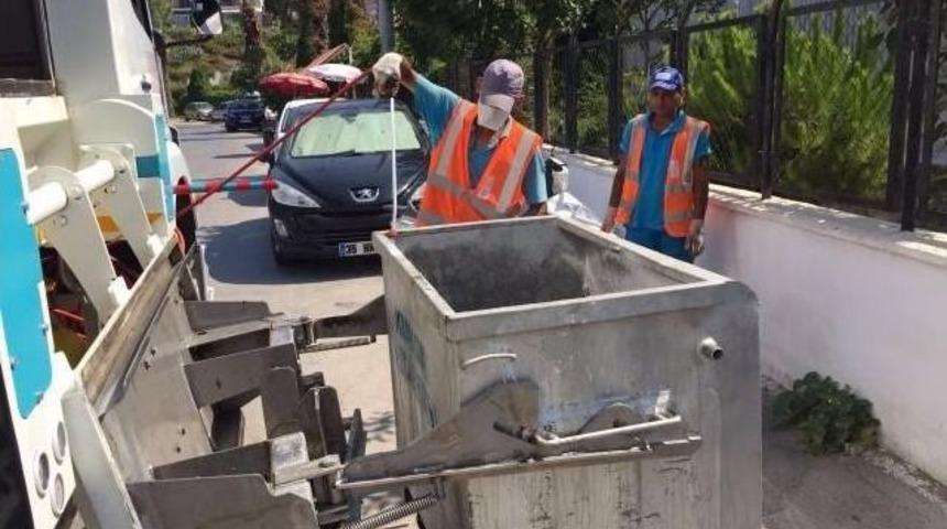 Kuşadası Belediyesi Temizlik Filosuna Yeni Ara&ccedil;lar