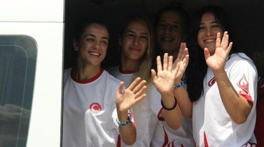 Milli G&uuml;reş&ccedil;iler Rio&rsquo;ya Uğurlandı