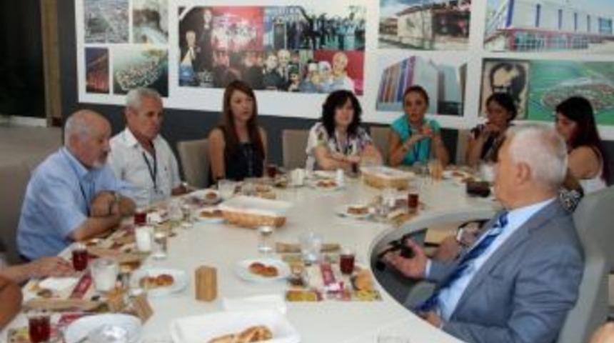 Bozbey&rsquo;den Ka&ccedil;ak Yapı Uyarısı