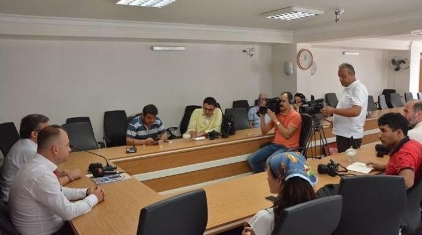 Ak Parti İl Başkanlığı Haftalık Olağan Basın Toplantısı Yapıldı