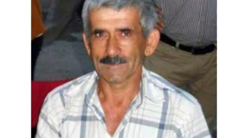 Motosiklet Otomobile &Ccedil;arptı: 1 &Ouml;l&uuml;, 1 Ağır Yaralı