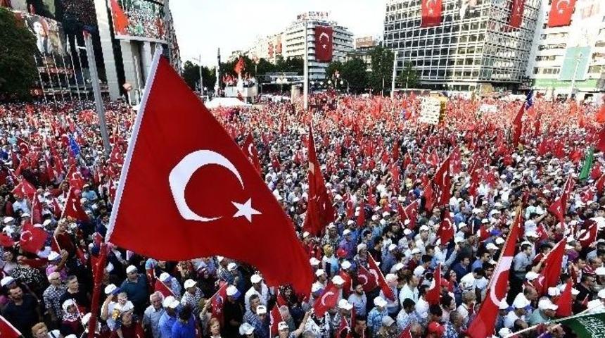 &ldquo;demokrasi N&ouml;beti&rdquo; Yarın Final Yapacak